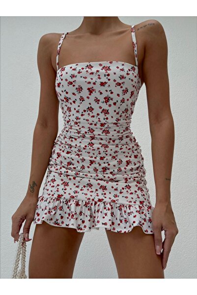 Look Kadıköy Çiçekli Fırfır Detay Elbise