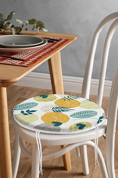 Realhomes Digital Printed Modern Round Zippered Chair Cushion with Leaf Pattern on White Background