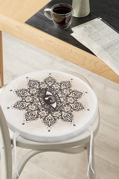 Realhomes Special Design Flower Third Eye Motif Round Zippered Chair Cushion