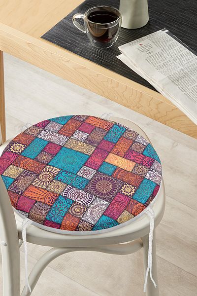 Realhomes Geometric Ethnic Patterned Special Design Modern Round Zippered Chair Cushion