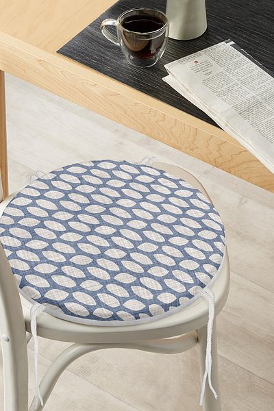Realhomes Round Zippered Chair Cushion with Gray Water Drops on Navy Blue Denim Floor