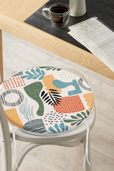 Realhomes Digital Printed Modern Round Zippered Chair Cushion with Artistic Motifs on Ecru Floor