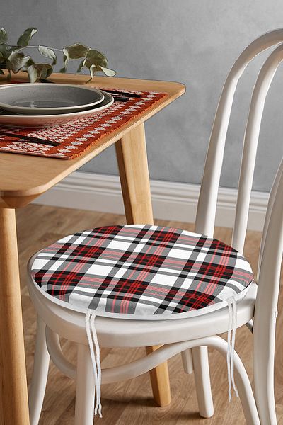 Realhomes Red Black Cross Plaid Patterned Round Zippered Chair Cushion