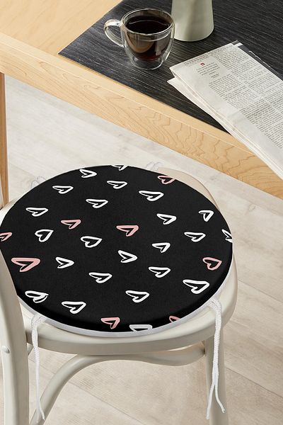Realhomes Valentine's Day Themed Special Design Digital Printed Modern Round Zippered Chair Cushion