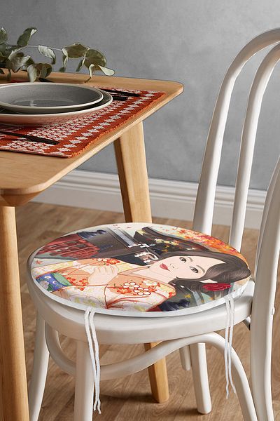 Realhomes Modern Round Zippered Chair Cushion with Japanese Culture Floor