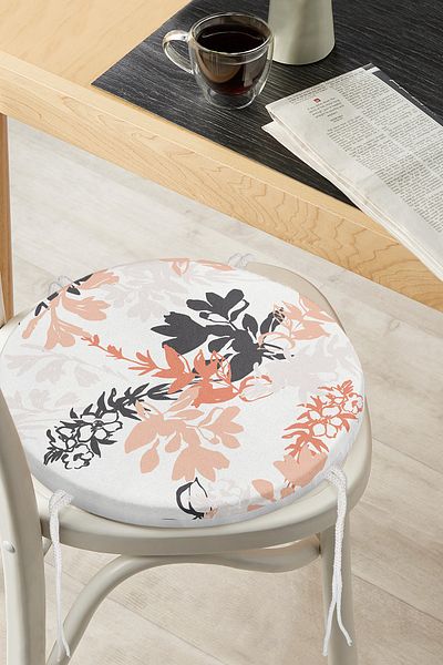 Realhomes Orange Black Colored Leaf Digital Printed Special Design Round Zippered Chair Cushion