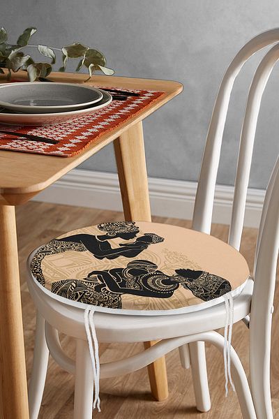 Realhomes Modern Round Zippered Chair Cushion with Ethnic Pattern Floor and Baby African Women's Motif