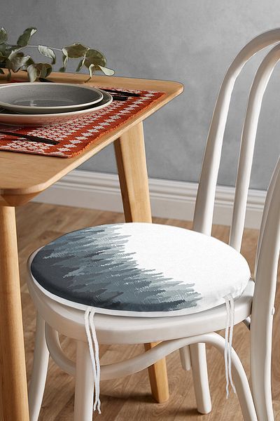 Realhomes Forest Themed Digital Printed Modern Throw Pillow Round Zippered Chair Cushion