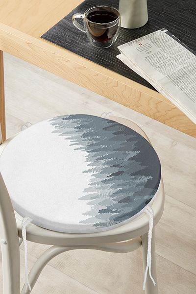 Realhomes Forest Themed Digital Printed Modern Throw Pillow Round Zippered Chair Cushion