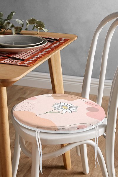 Realhomes Bohemian Modern Round Zippered Chair Cushion with Rose Motif