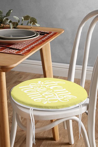 Realhomes Home Sweet Home Digital Printed Round Zippered Chair Cushion