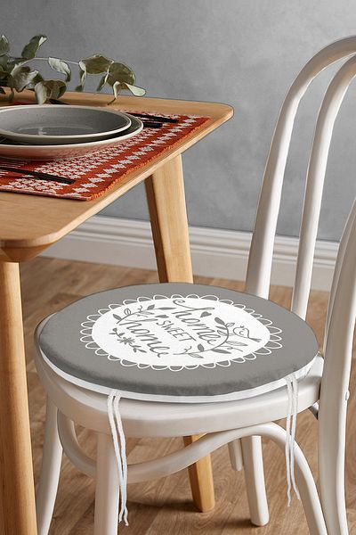 Realhomes Home Sweet Home Digital Printed Round Zippered Chair Cushion