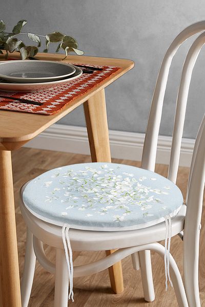 Realhomes White Hydrangea Flower Patterned Digital Printed Round Zippered Chair Cushion with Colorful Background