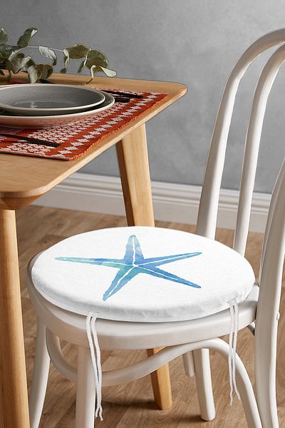 Realhomes Digital Printed Round Zippered Chair Cushion with Colorful Sea Horse Pattern on White Background