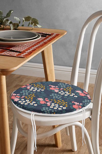 Realhomes Digital Printed Round Zippered Chair Cushion with Onedraw Drawing on Colorful Floor