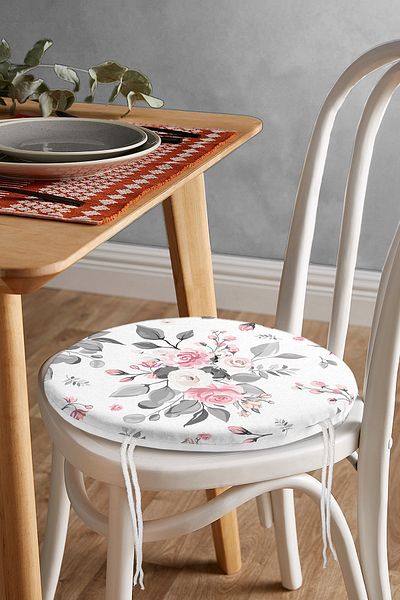 Realhomes Black Polka Dot Patterned Digital Printed Round Zippered Chair Cushion on Pastel Floor