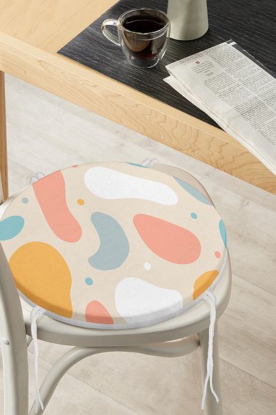 Realhomes Oval Patterns with Onedraw Drawing on Mustard Floor Modern Round Zippered Chair Cushion