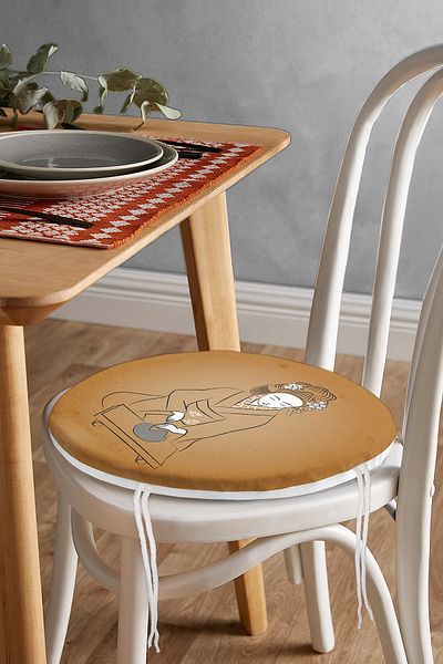 Realhomes Traditional Japanese Female Figure Digital Printed Special Design Round Zippered Chair Cushion