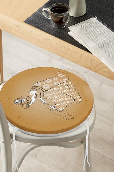 Realhomes Traditional Japanese Female Figure Digital Printed Special Design Round Zippered Chair Cushion
