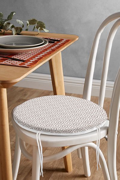 Realhomes Custom Design Mink Ikat Patterned Digital Printed Round Zippered Chair Cushion