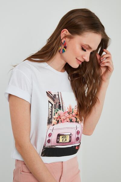 YUVEST Unisex Knitted Oversize Pink Woswos Printed White T-Shirt.