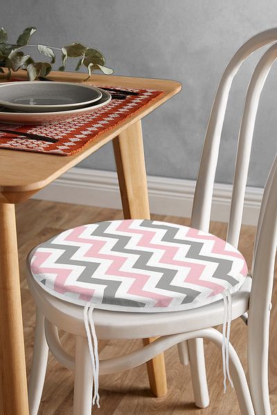 Realhomes Modern Colorful Zigzag Pattern Digital Printed Round Zippered Chair Cushion