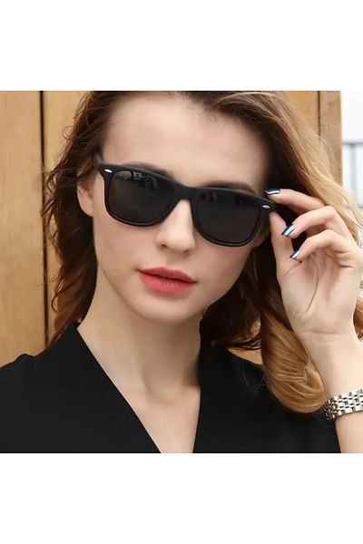 ModaLand Elanya Black Women's Sunglasses