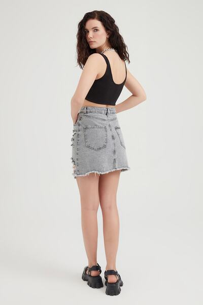 Açelya Okcu Fustă din denim ruptă cu talie înaltă