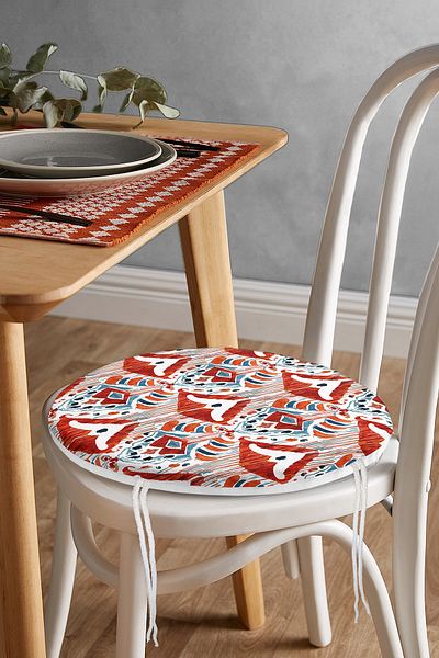 Realhomes Red Colored Damask Design Modern Round Zippered Chair Cushion