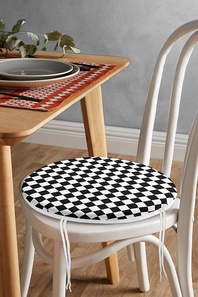 Realhomes Black and White Plaid Patterned Round Zippered Chair Cushion