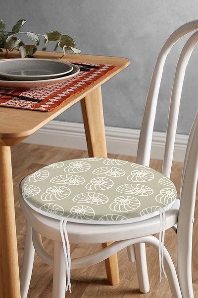 Realhomes Digital Printed Modern Round Zippered Chair Cushion with Sea Snail Motif on Mink Floor