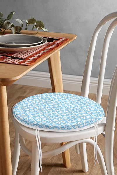 Realhomes Digital Printed Modern Round Zippered Chair Cushion with Snowflake Motif on Blue Background