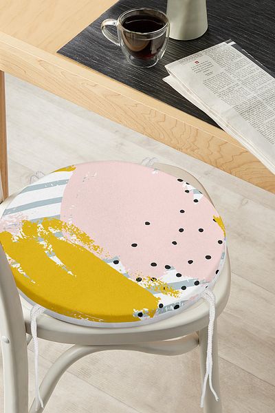 Realhomes Abstract Water Painted Drawing Patterned Modern Round Zippered Chair Cushion
