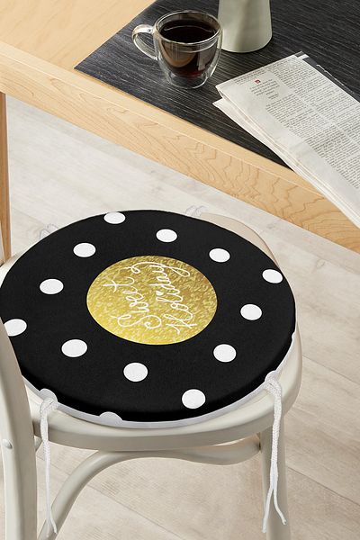 Realhomes Digital Printed Round Zippered Chair Cushion with Sweet Holiday Design on Black Background