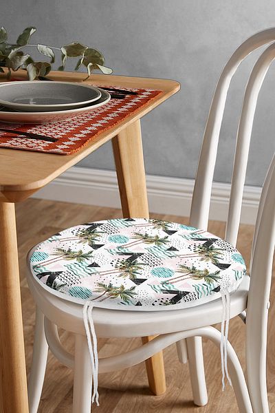 Realhomes Triangle Shaped Palm Motif Digital Printed Round Zippered Chair Cushion
