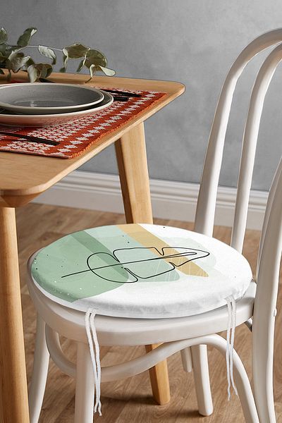 Realhomes Pastel Colored Modern Round Zippered Chair Cushion with Onedraw Leaf Drawing on the Floor