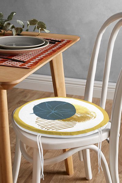 Realhomes Digital Printed Round Zippered Chair Cushion with Gold Frame Inside White Background
