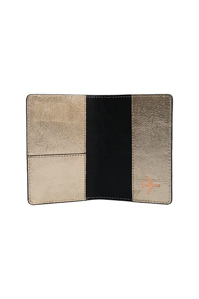Seyahataksesuar Leather Passport Case