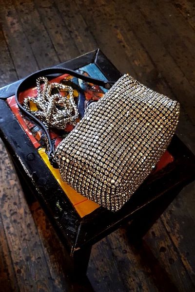 Moom Bag حقيبة كتف فستان سهرة بحزام جلدي فضي للنساء