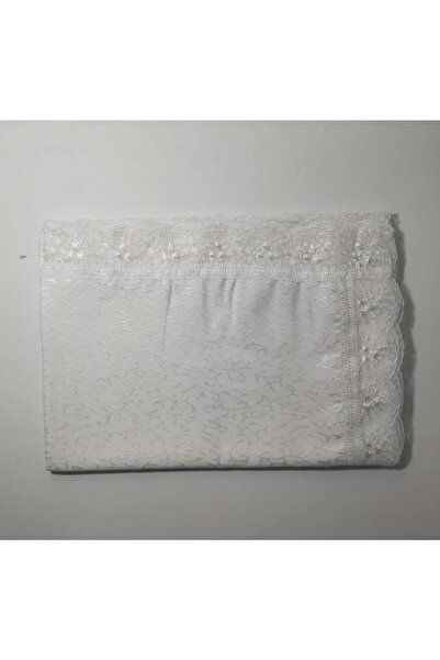 Begonya Ev Tekstili مفرش طاولة مزين بالدانتيل