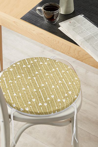 Realhomes Digital Printed Modern Round Zippered Chair Cushion with Arrow Drawing on Gold Floor
