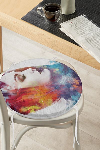 Realhomes Pastel Colored Red Haired Round Zippered Chair Cushion