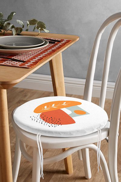Realhomes Onedraw Drawing Digital Printed Modern Round Zippered Chair Cushion on White Background