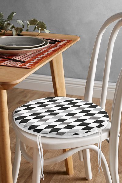 Realhomes Black White Gray Diamond Shaped Round Zippered Chair Cushion