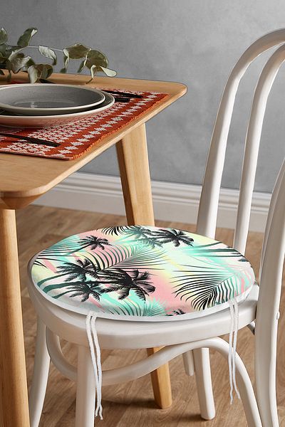 Realhomes Palm Leaves Round Zippered Chair Cushion