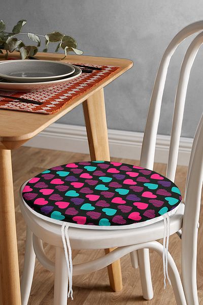 Realhomes Modern Round Zippered Chair Cushion with Hearts on Black Floor Special Design