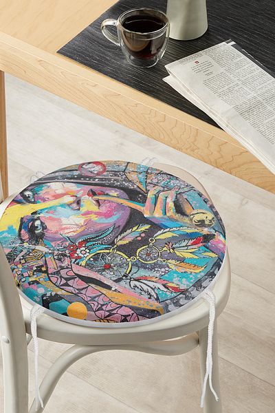 Realhomes Watercolor Feather Motif Colorful Women's Special Design Round Zippered Chair Cushion