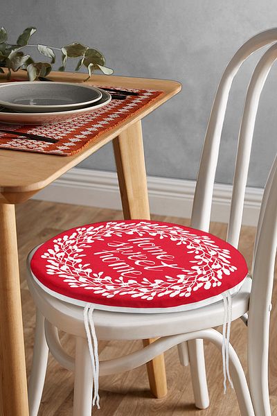 Realhomes Home Sweet Home Digital Printed Round Zippered Chair Cushion