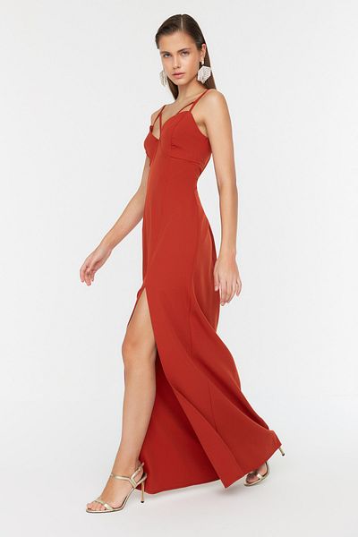 Trendyol Collection Langes Abendkleid im A-Schnitt in Zimtfarbe - TPRSS22AE0155