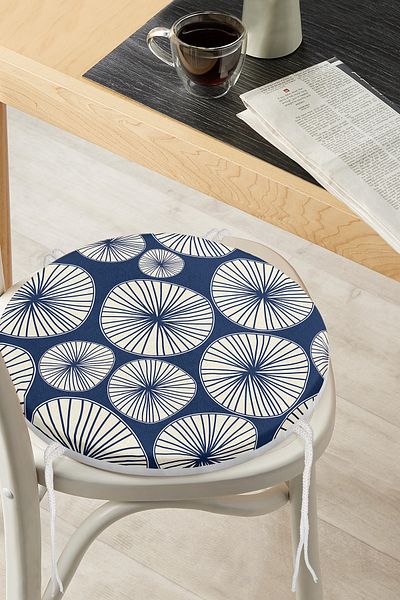 Realhomes Lemon Digital Printed Modern Round Zippered Chair Cushion with Onedraw Draw on Colorful Background